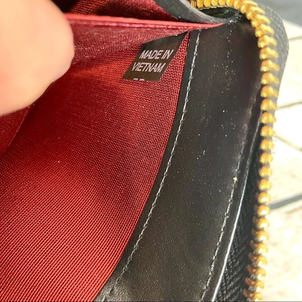 Patrick Cox fleur de lis black leather zippy zip around long wallet *new* - Picture 13 of 16